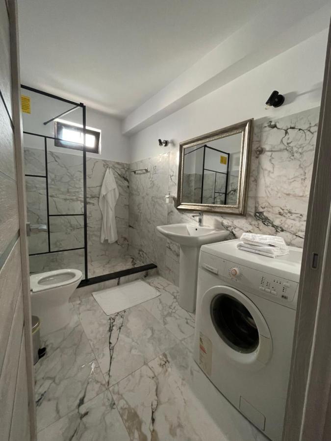수체아바 Eroilor Apartament 아파트 외부 사진